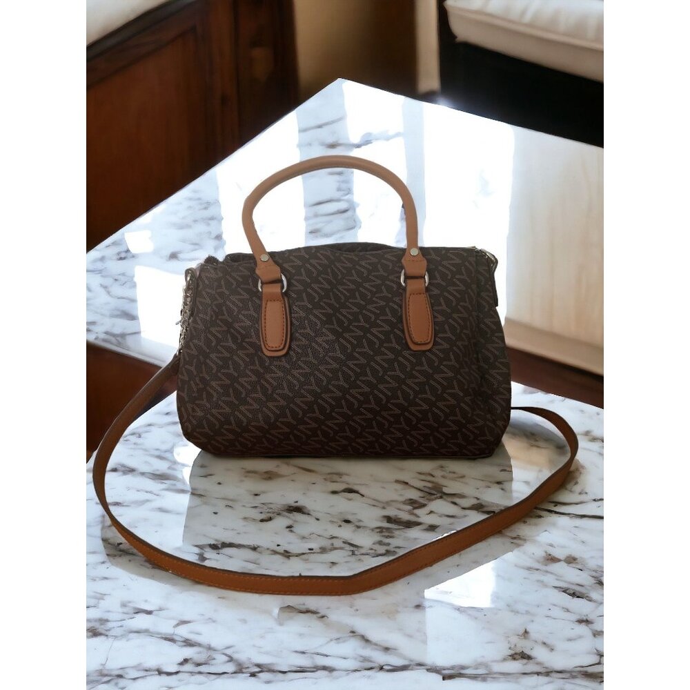 Jones New York Signature Brown / Tan Vinyl Handbag / Satchell / Crossbody Purse - Picture 3 of 16